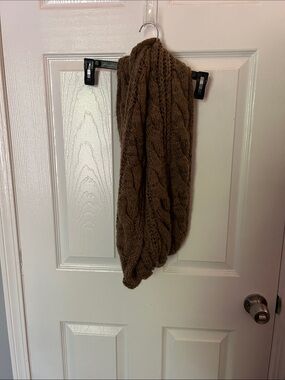 Altar'd State Brown Cable Knit Throw Blanket